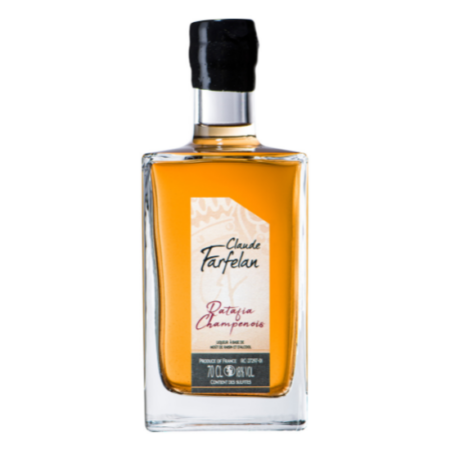 Bouteille de 70 cl de Ratafia Champenois, étiquette "Claude Farfelan", liquide ambré.